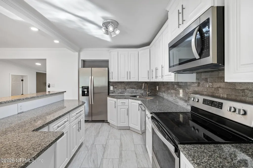 3432 Tarpon Drive Jacksonville FL 32277