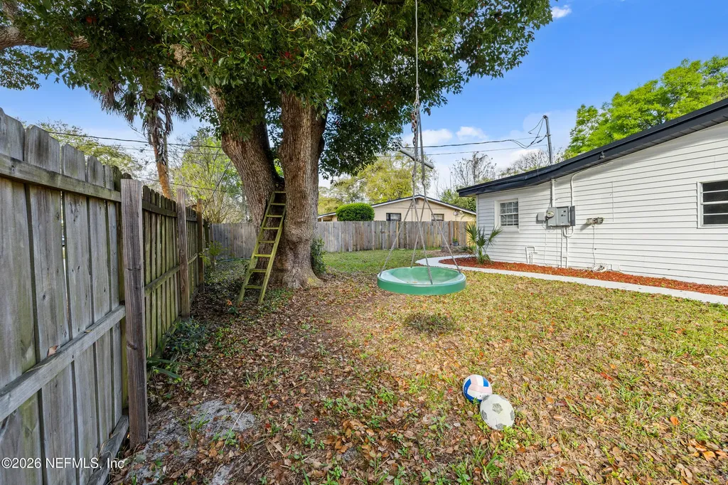 3432 Tarpon Drive Jacksonville FL 32277