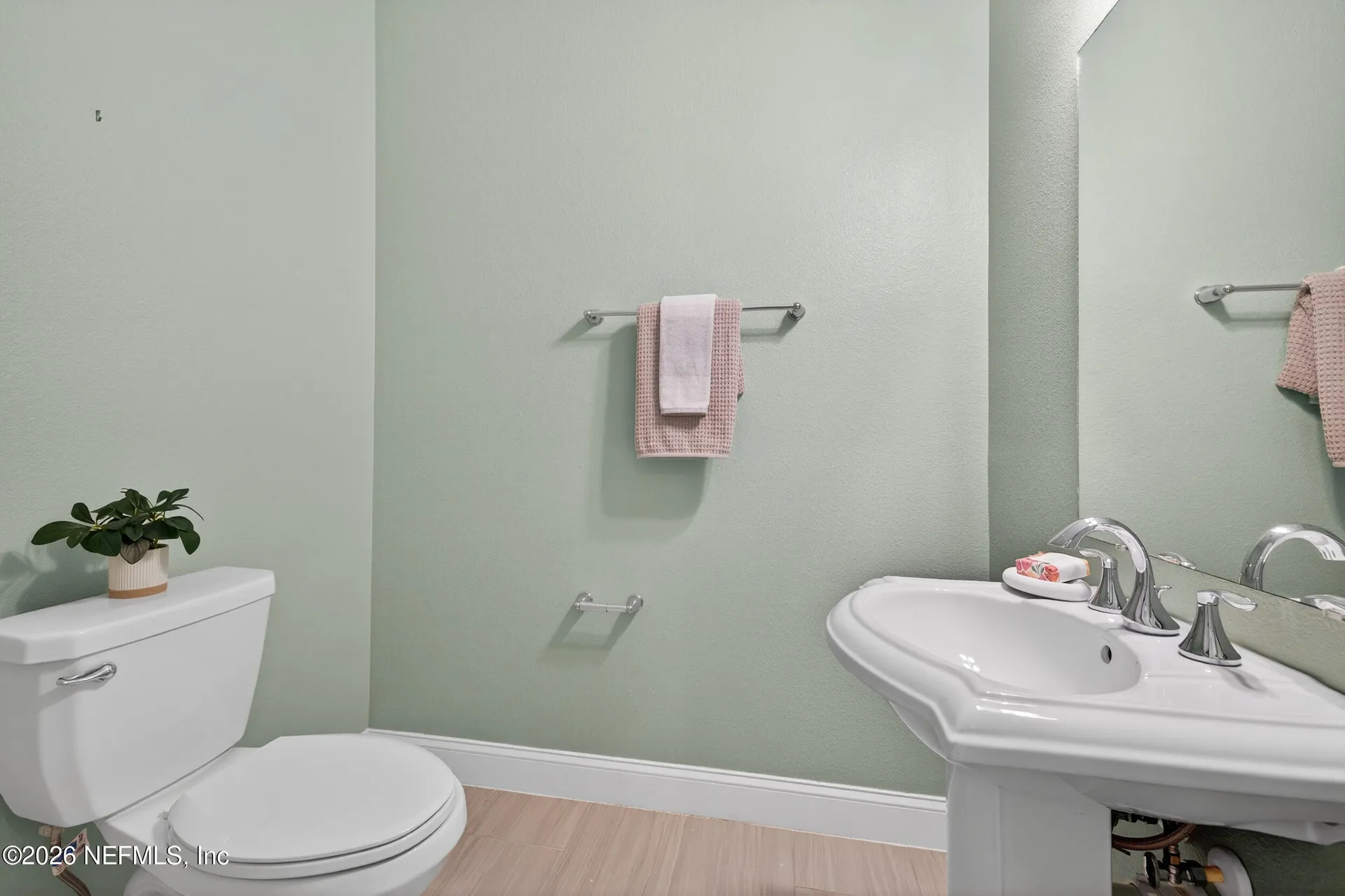450 Glorieta Drive St. Augustine FL 32095