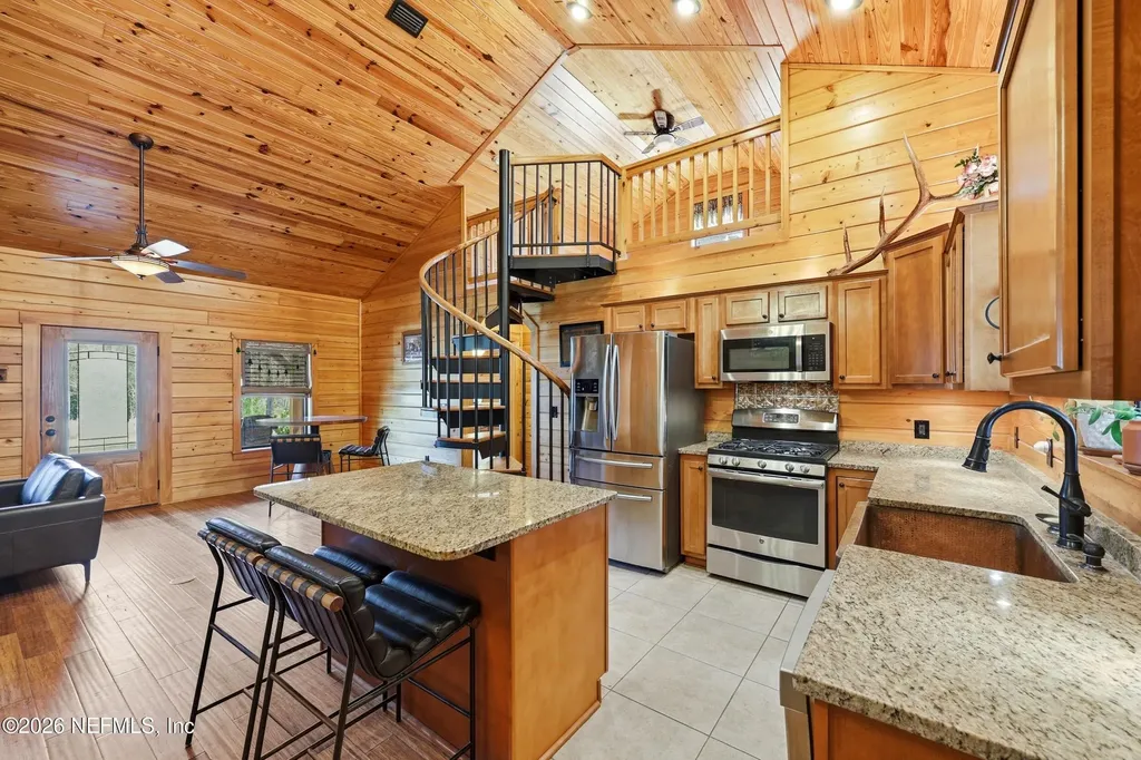 8796 Gin Henry Lane Glen St. Mary FL 32040