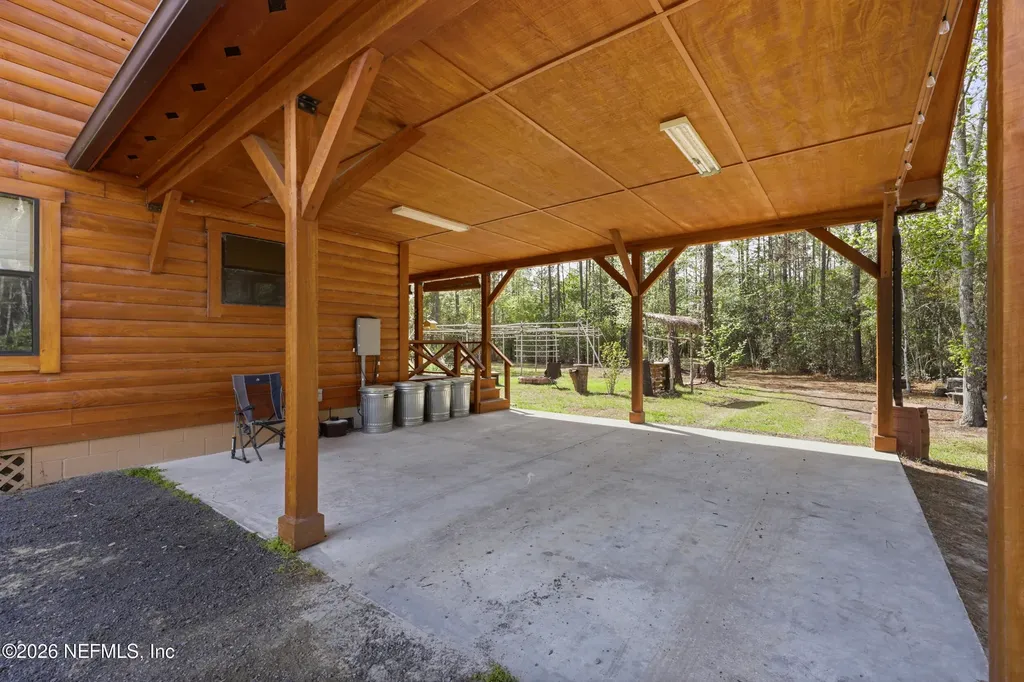 8796 Gin Henry Lane Glen St. Mary FL 32040