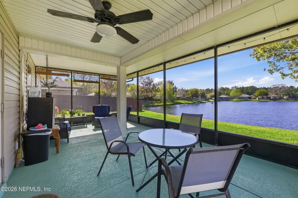 352 W New England Drive Elkton FL 32033
