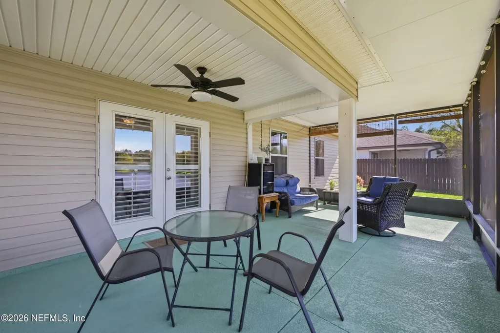 352 W New England Drive Elkton FL 32033
