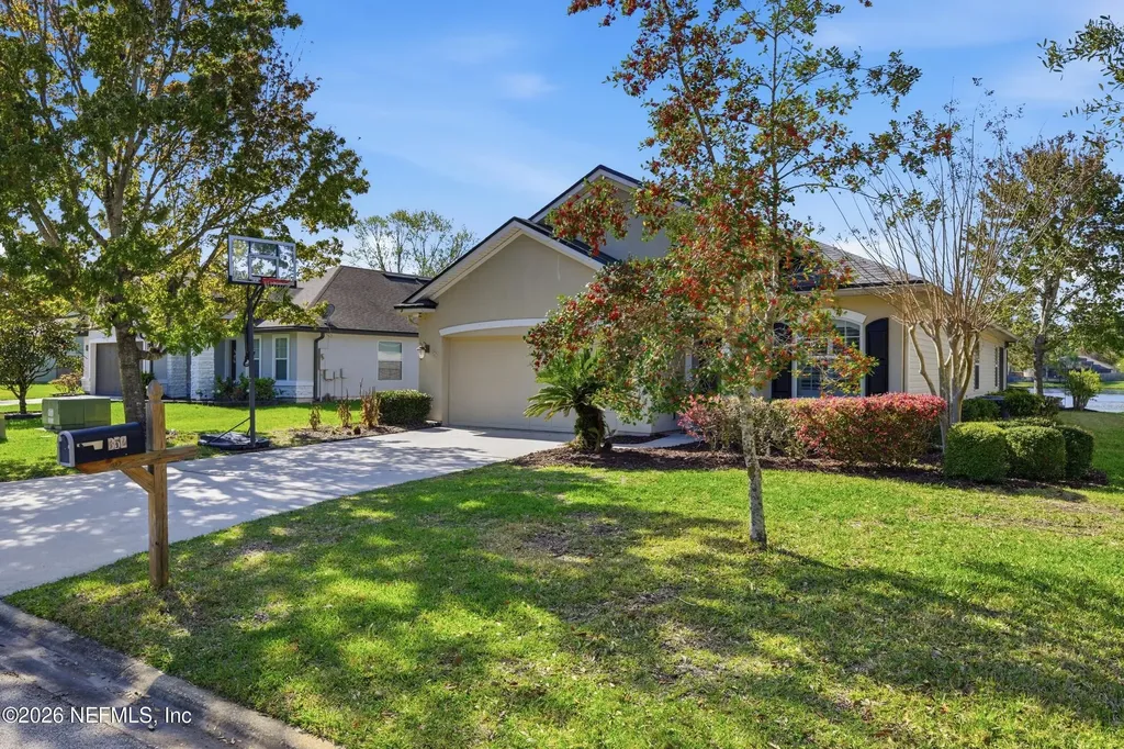 352 W New England Drive Elkton FL 32033