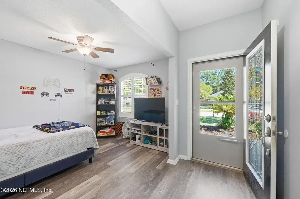 352 W New England Drive Elkton FL 32033