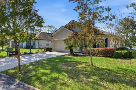 352 W New England Drive Elkton FL 32033