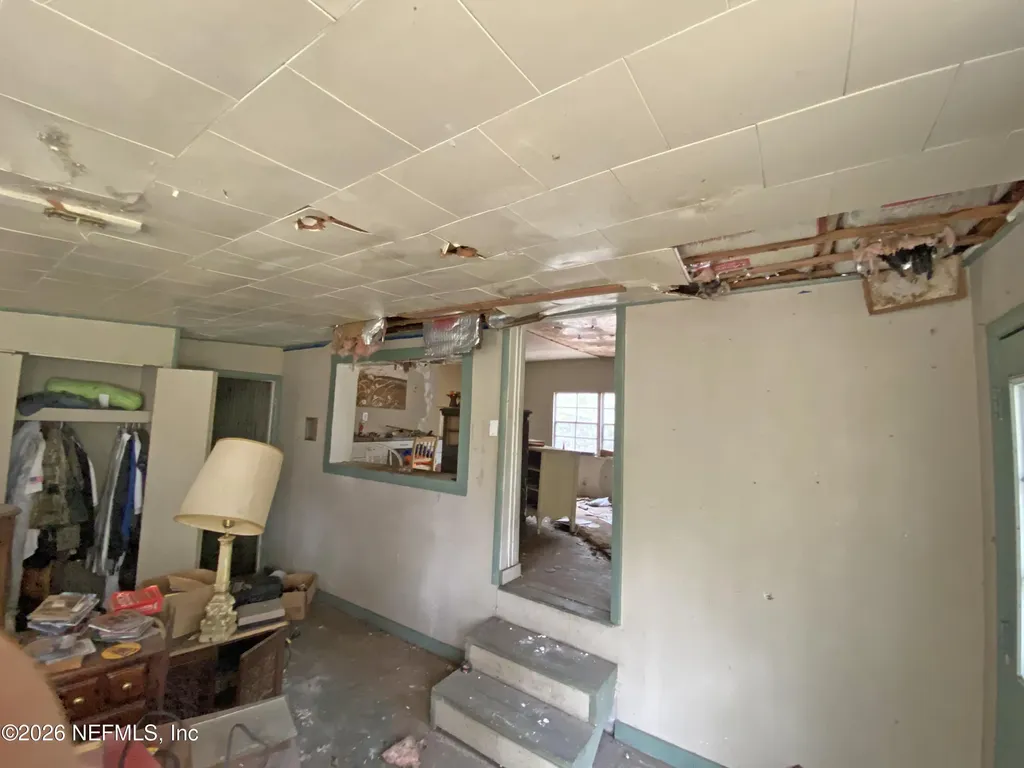 119 Twin Lakes Road Hawthorne FL 32640