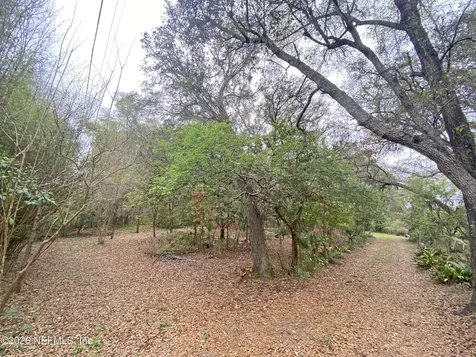 119 Twin Lakes Road Hawthorne FL 32640