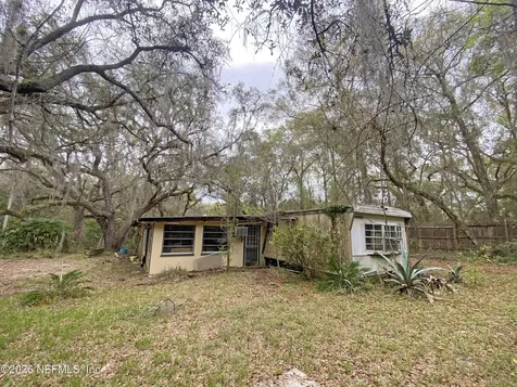 119 Twin Lakes Road Hawthorne FL 32640