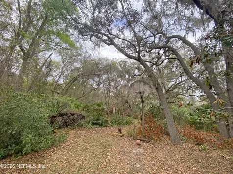 119 Twin Lakes Road Hawthorne FL 32640