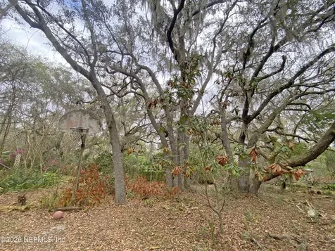119 Twin Lakes Road Hawthorne FL 32640