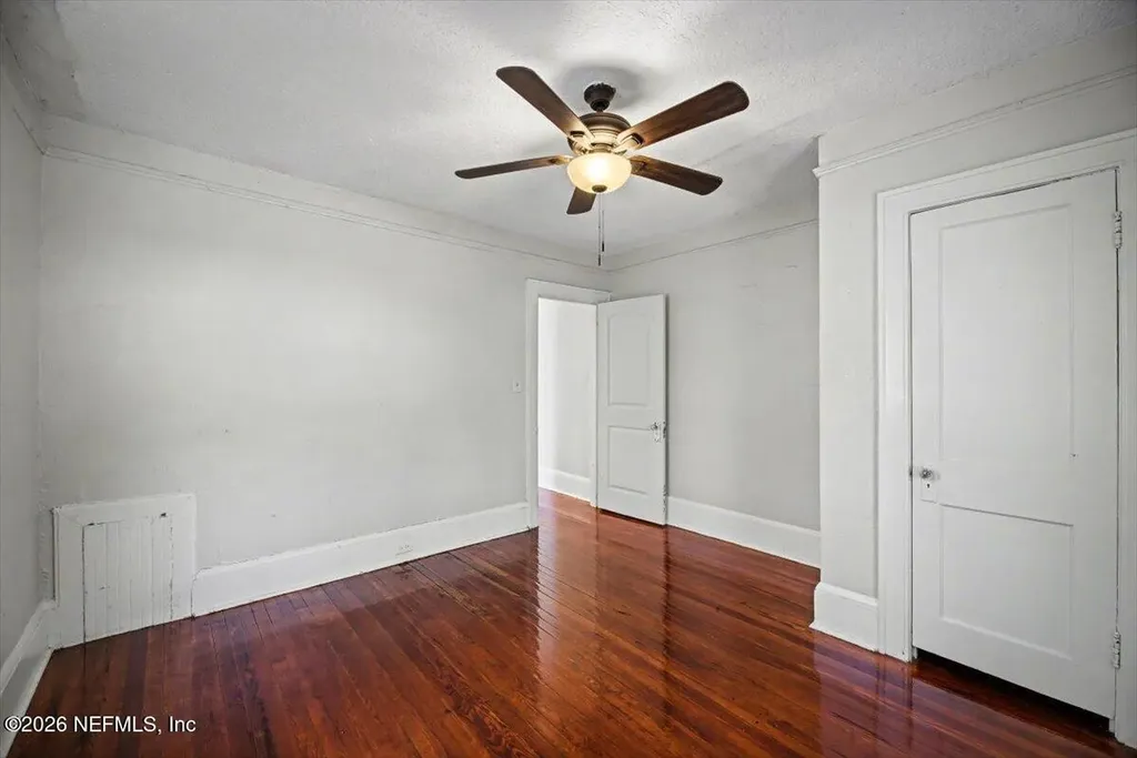 1527 Naldo Avenue Jacksonville FL 32207
