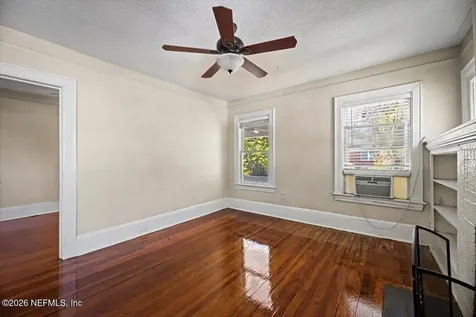 1527 Naldo Avenue Jacksonville FL 32207