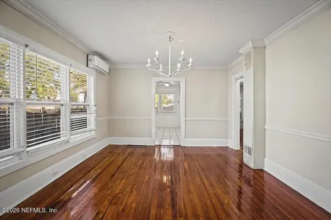 1527 Naldo Avenue Jacksonville FL 32207