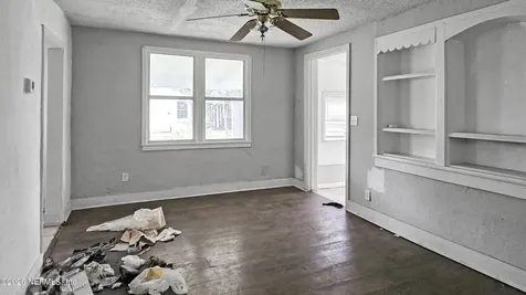 1662 Oakhurst Avenue Jacksonville FL 32208