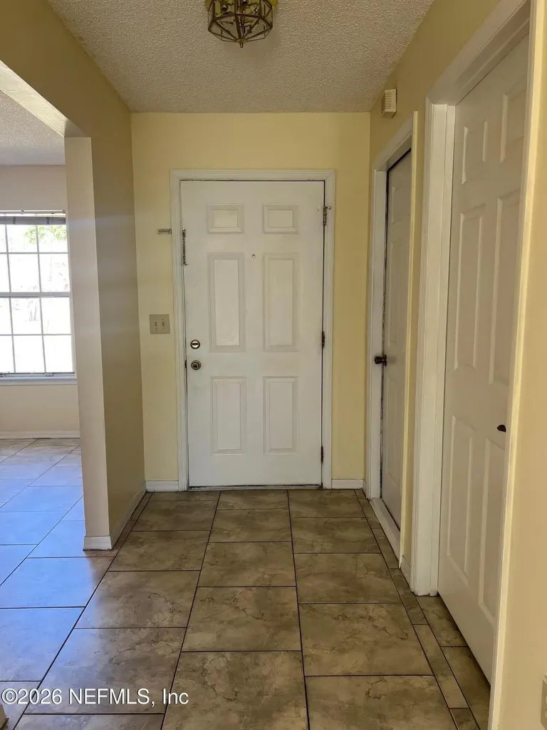 11170 Wandering Oaks Drive Jacksonville FL 32257