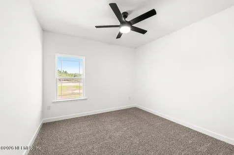 10991 N Runway Circle Glen St. Mary FL 32040