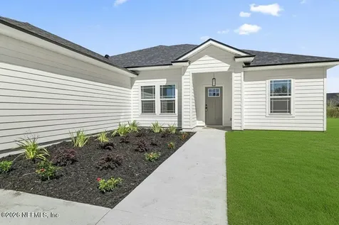 10991 N Runway Circle Glen St. Mary FL 32040