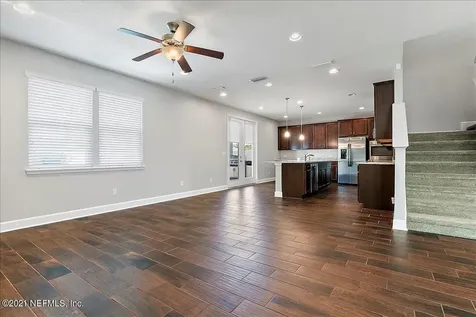 1021 Seaside Drive N Jacksonville Beach FL 32250