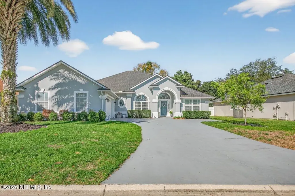 2700 Creek Ridge Drive Green Cove Springs FL 32043