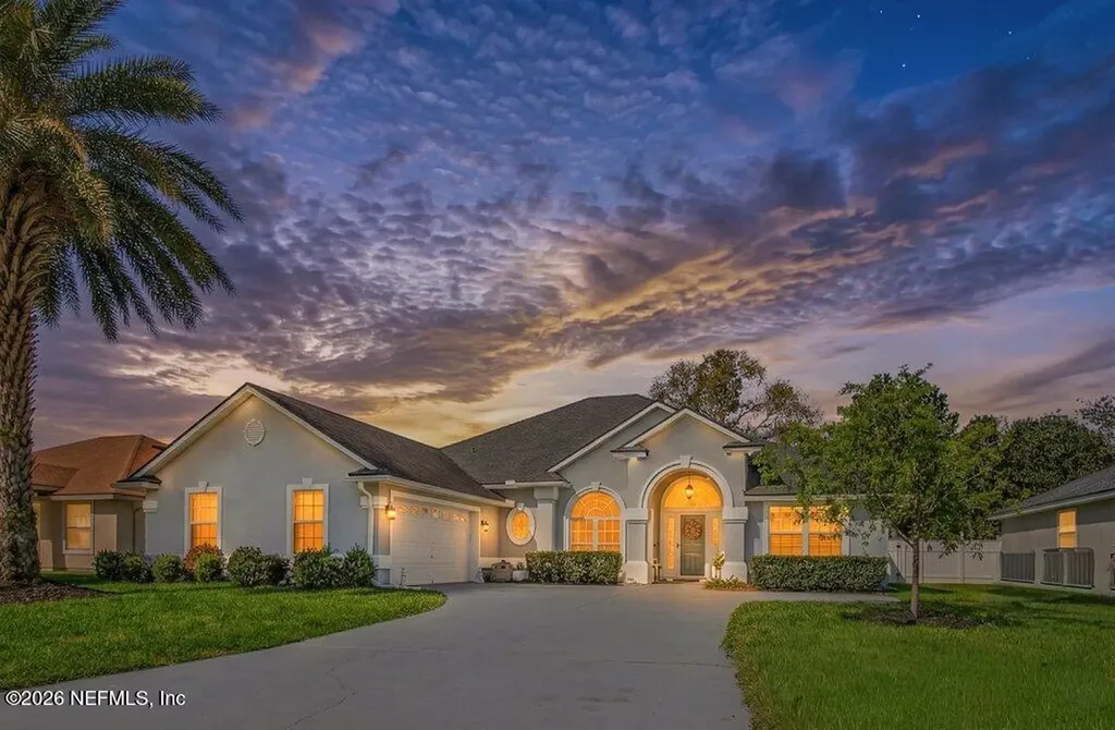 2700 Creek Ridge Drive Green Cove Springs FL 32043