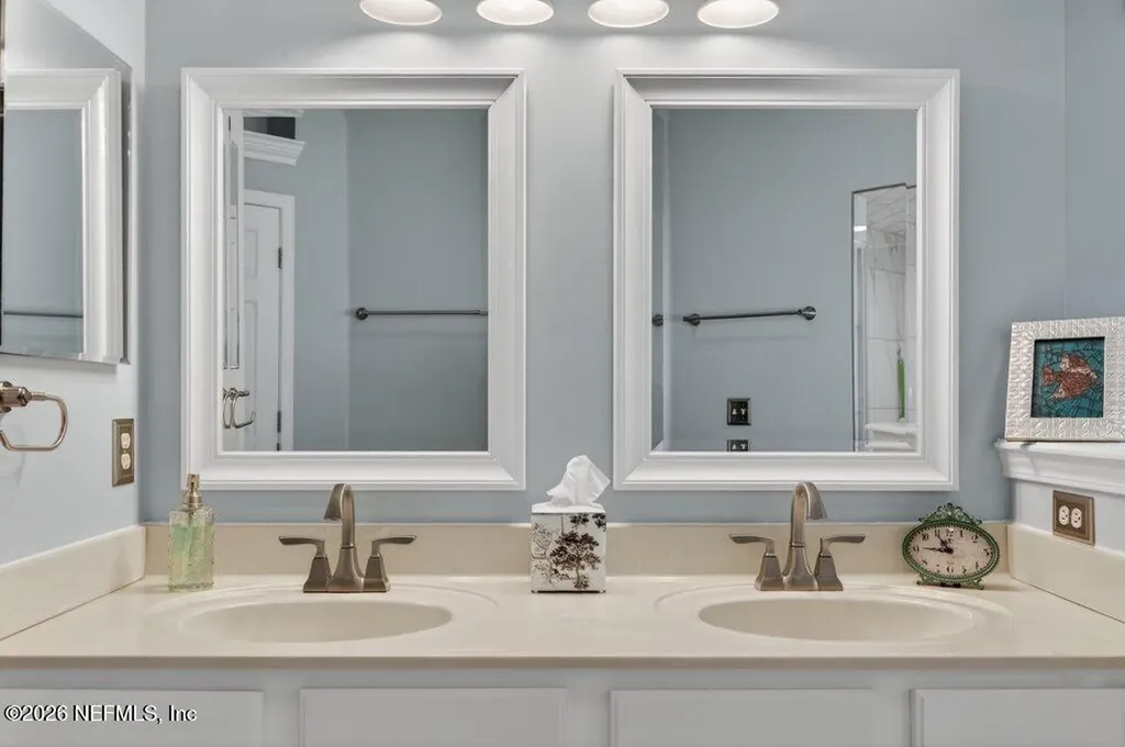 2700 Creek Ridge Drive Green Cove Springs FL 32043