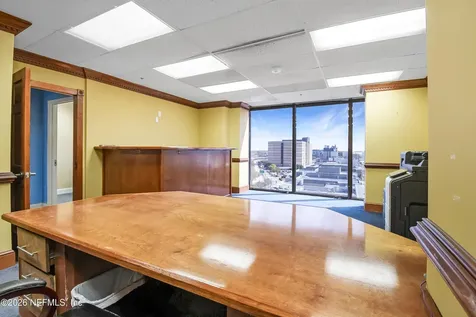 233 E Bay Street Jacksonville FL 32202