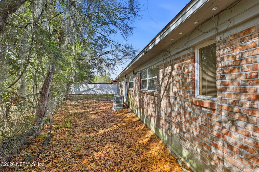 9410 Gilchrist Court Jacksonville FL 32219