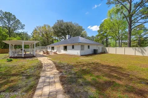 129 Grassy Lane Palatka FL 32177