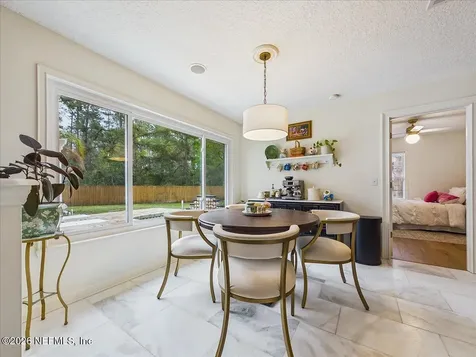 129 Grassy Lane Palatka FL 32177