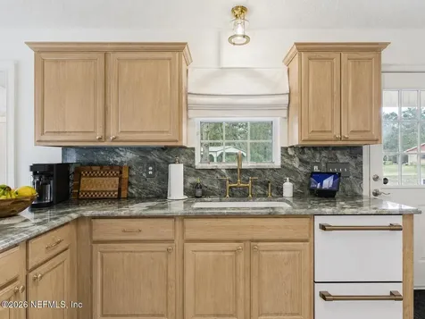 129 Grassy Lane Palatka FL 32177