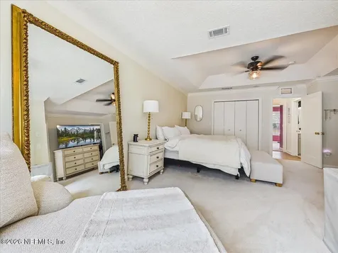 129 Grassy Lane Palatka FL 32177