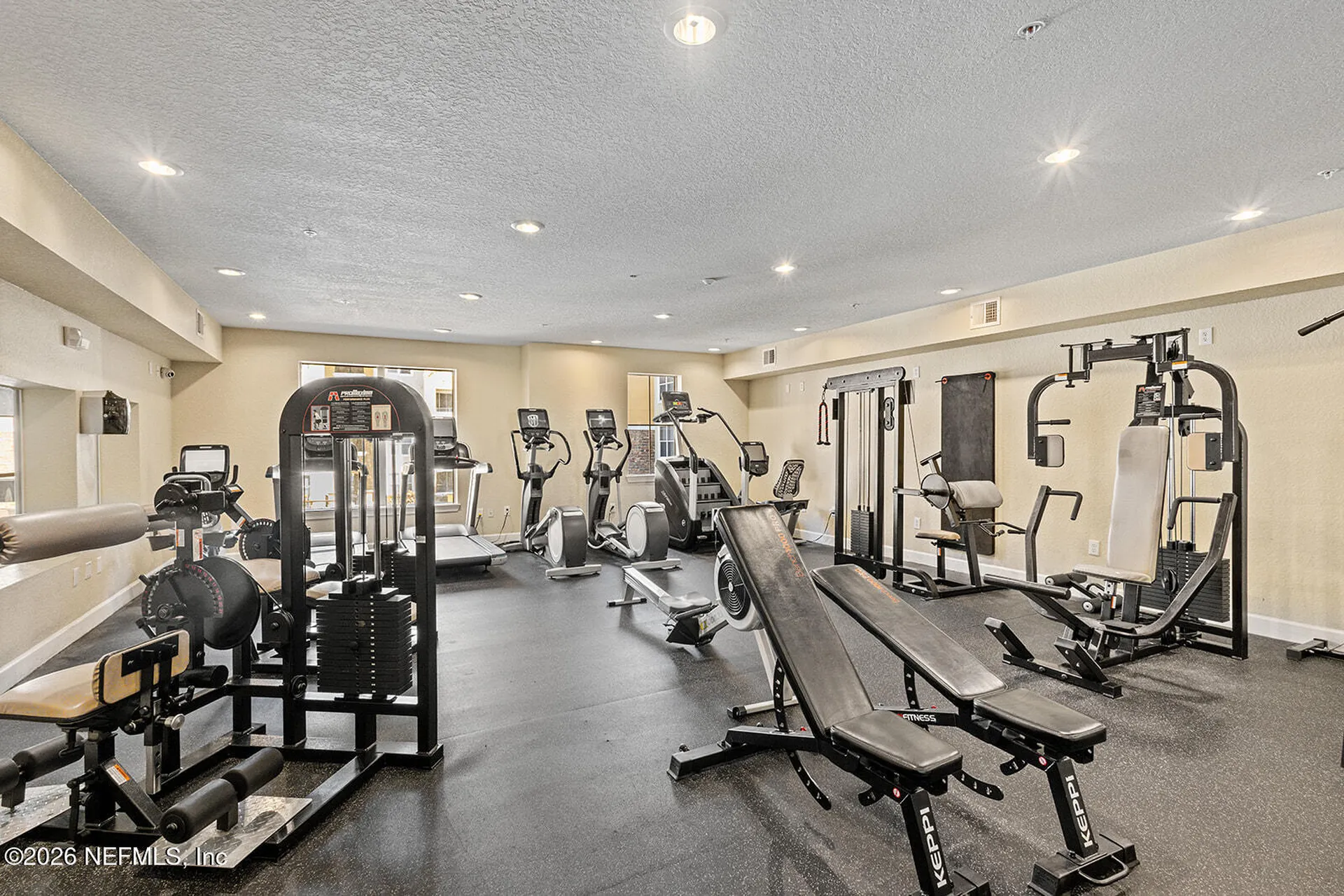 8539 Gate Parkway W Jacksonville FL 32216
