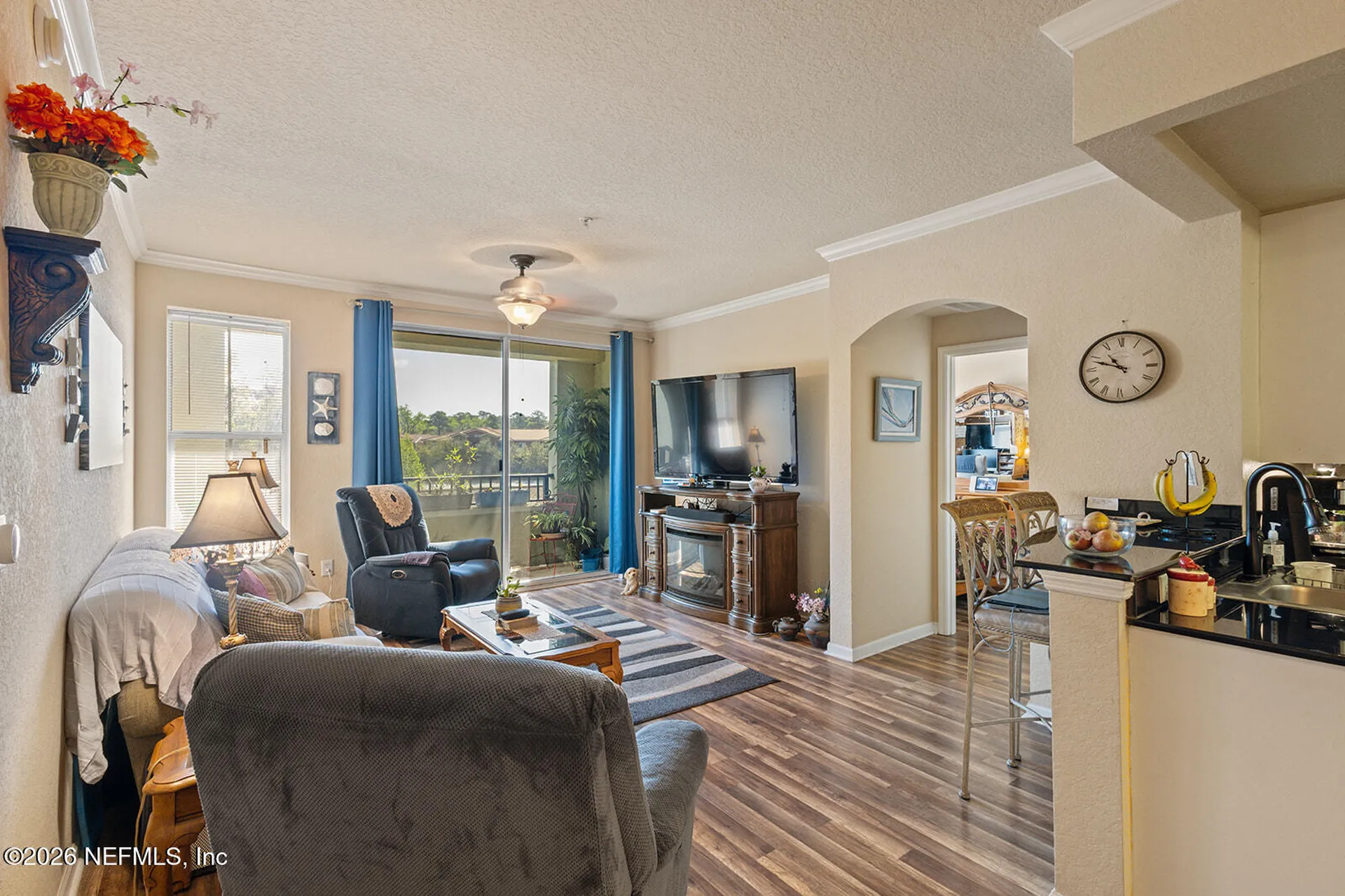 8539 Gate Parkway W Jacksonville FL 32216