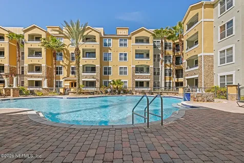 8539 Gate Parkway W Jacksonville FL 32216
