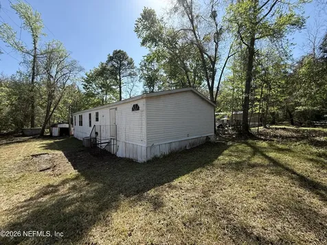 203 Quail Hollow Road Satsuma FL 32189