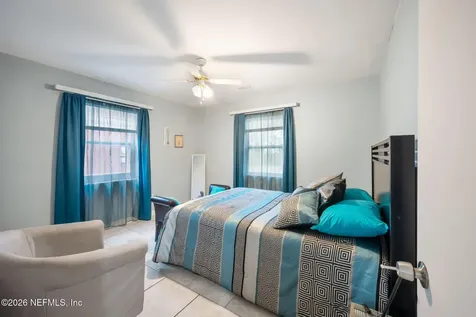 2760 Jerry Lane Jacksonville FL 32218