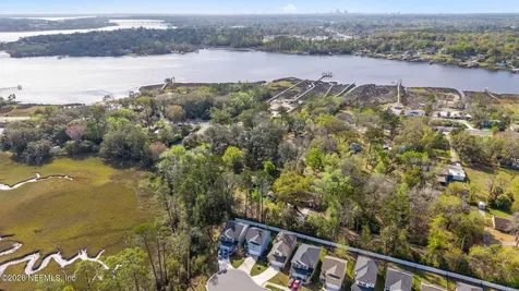 2760 Jerry Lane Jacksonville FL 32218