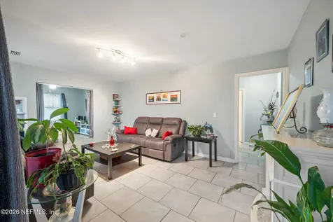 2760 Jerry Lane Jacksonville FL 32218