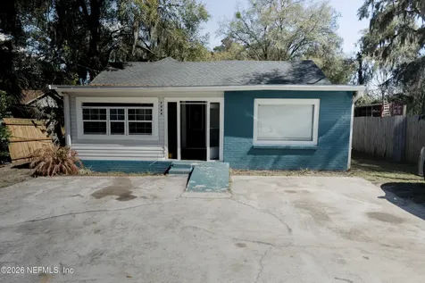7949 Tallahassee Avenue Jacksonville FL 32208