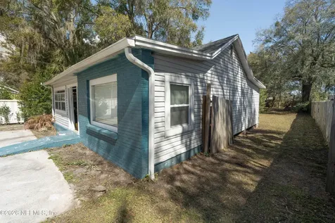 7949 Tallahassee Avenue Jacksonville FL 32208