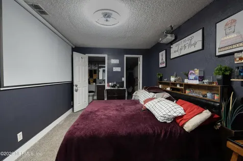 7949 Tallahassee Avenue Jacksonville FL 32208