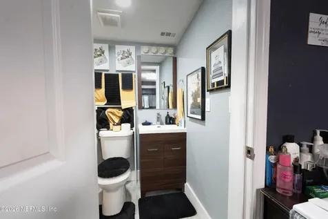 7949 Tallahassee Avenue Jacksonville FL 32208