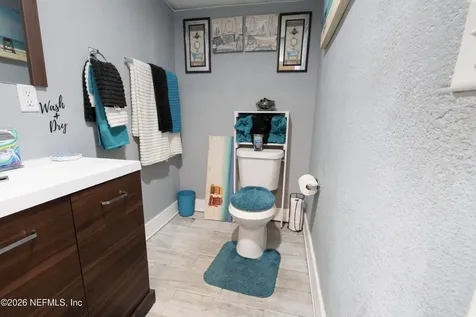 7949 Tallahassee Avenue Jacksonville FL 32208