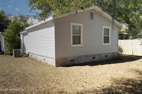 7949 Tallahassee Avenue Jacksonville FL 32208
