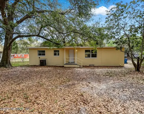4105 Katanga Drive N Jacksonville FL 32209