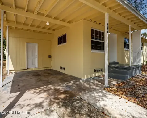 4105 Katanga Drive N Jacksonville FL 32209