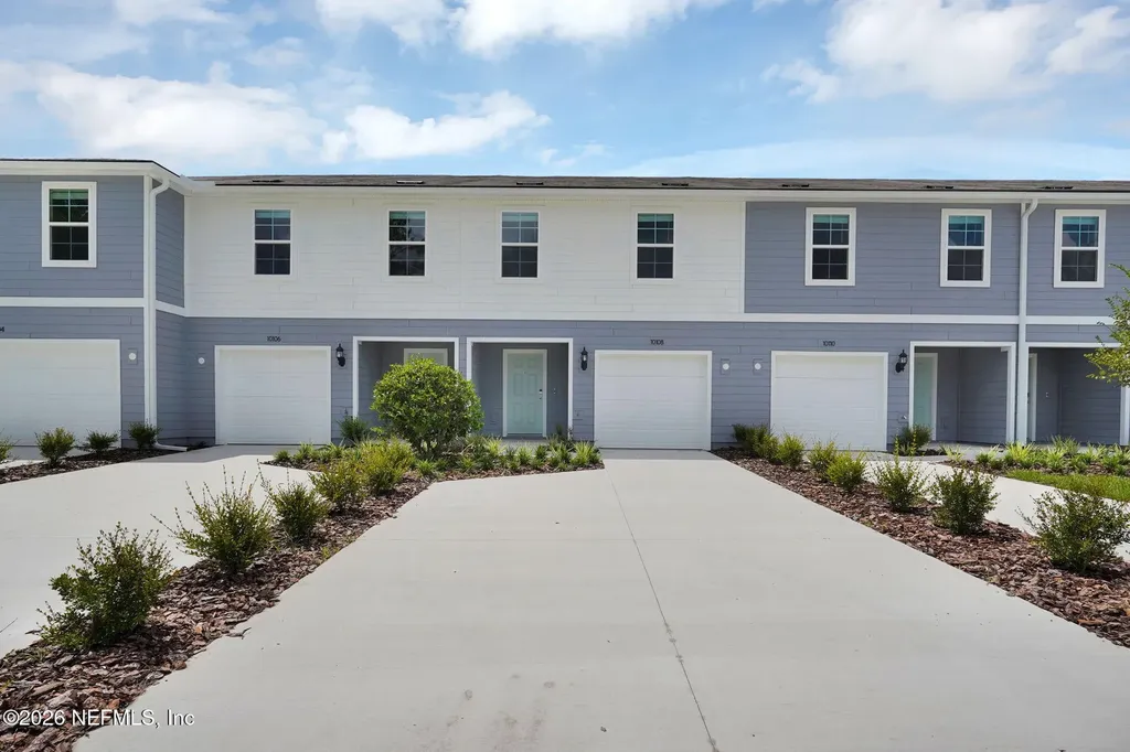 10128 Whistling Pne Court Jacksonville FL 32221