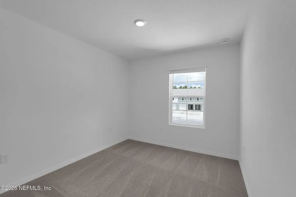 10128 Whistling Pne Court Jacksonville FL 32221