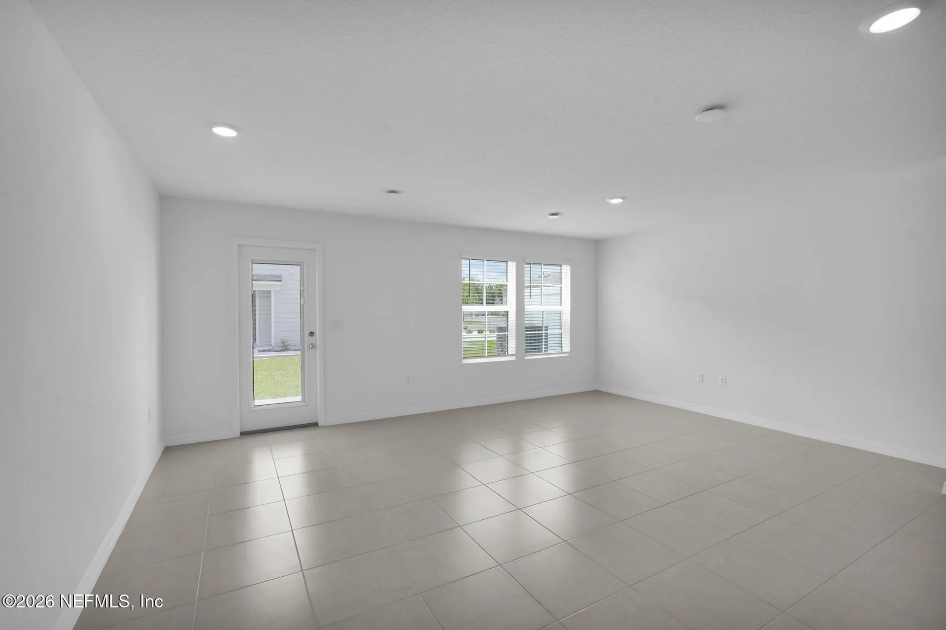 10128 Whistling Pne Court Jacksonville FL 32221